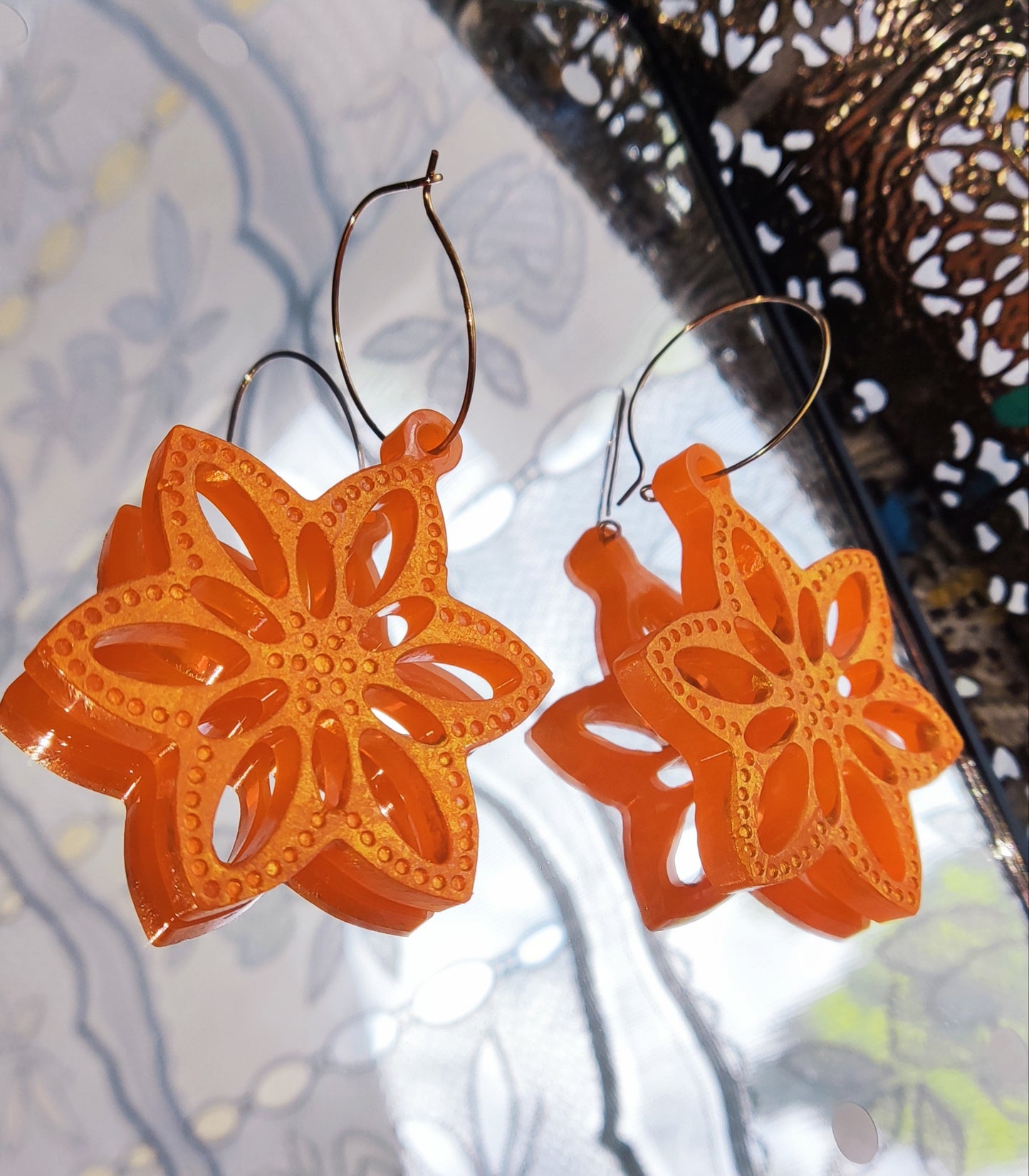 Boucles d'oreilles fleurs orange Tropea