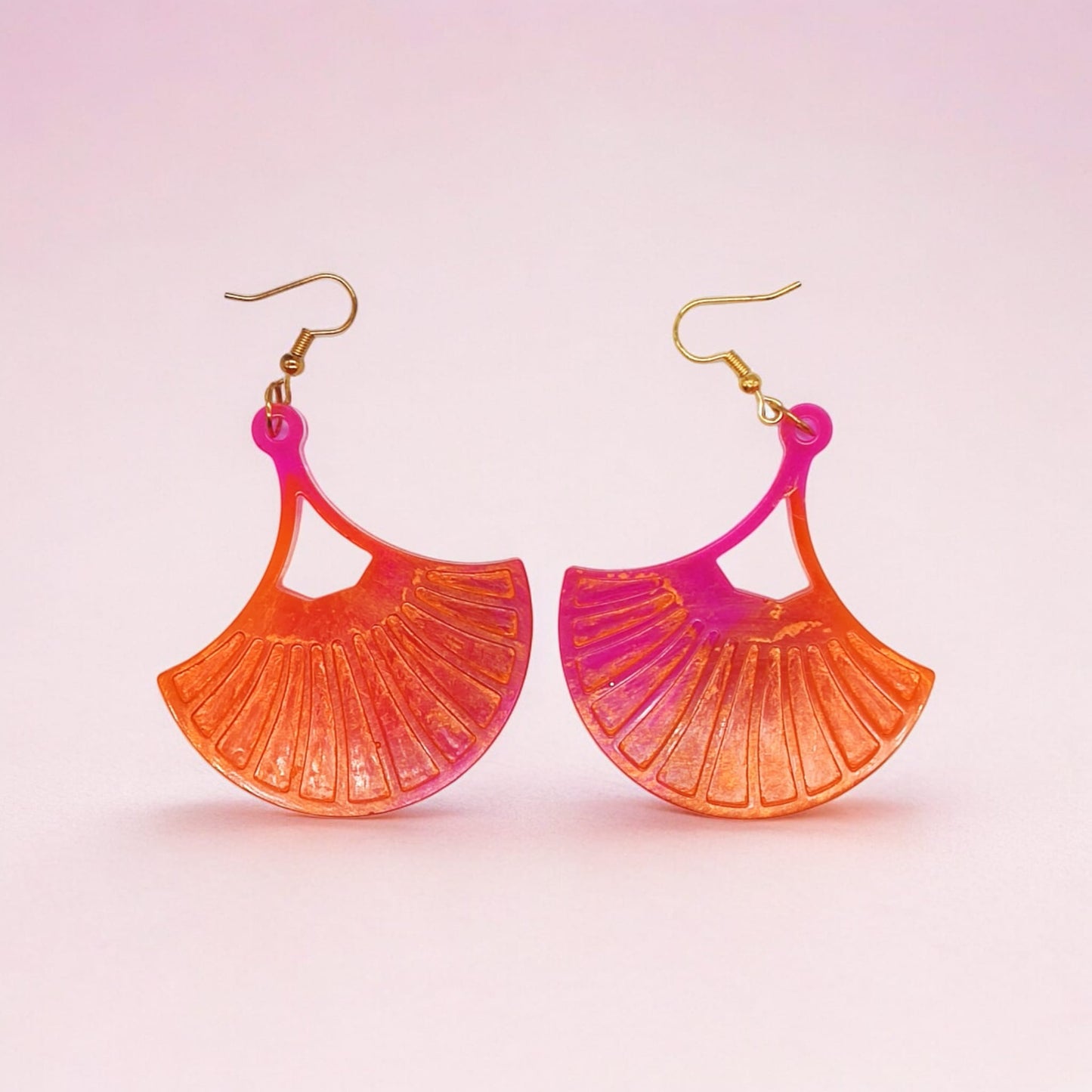 Boucles d'oreilles fantaisie  éventail aux couleurs du couché du soleil