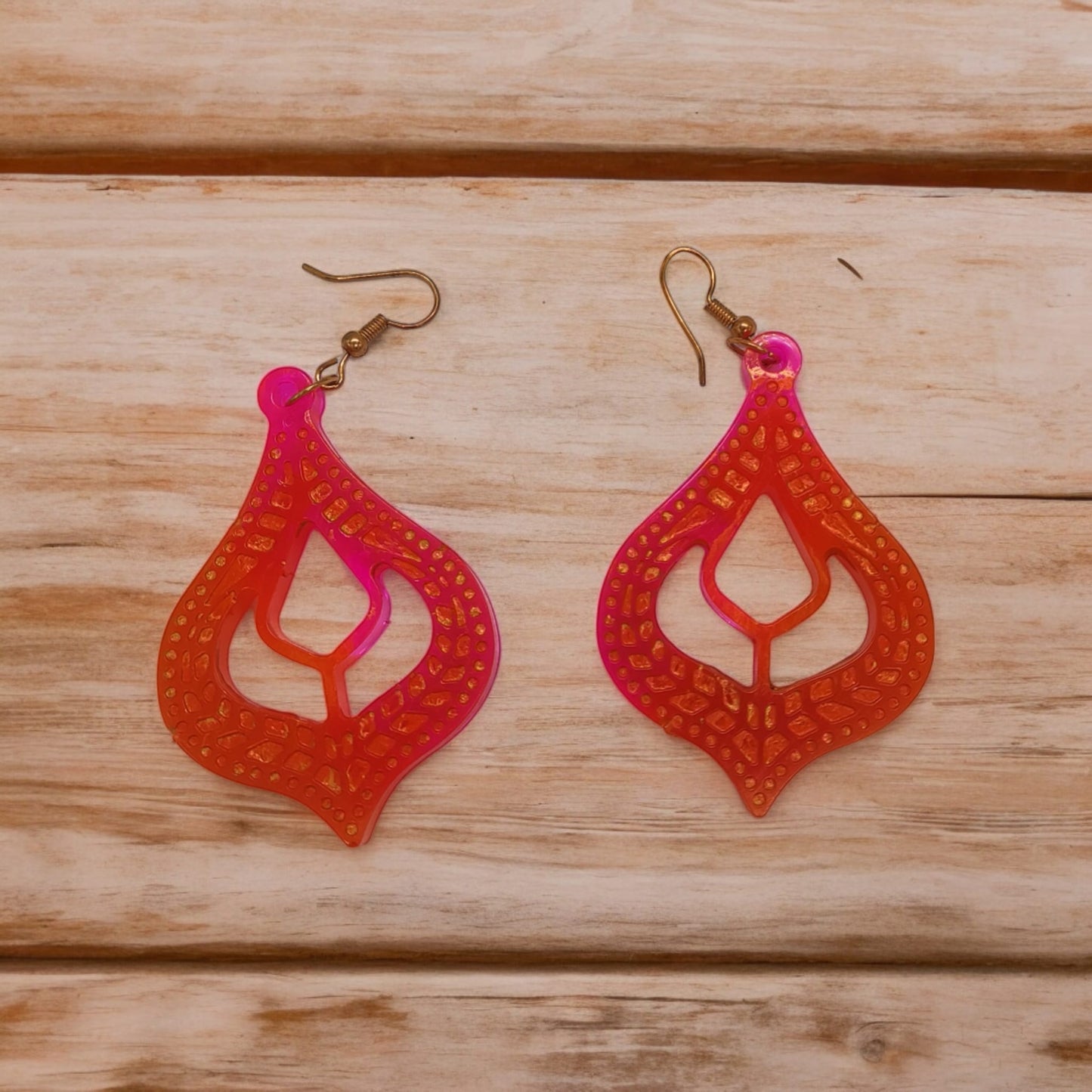 Boucles d'oreille mandala en résine  aux couleurs du couché du soleil